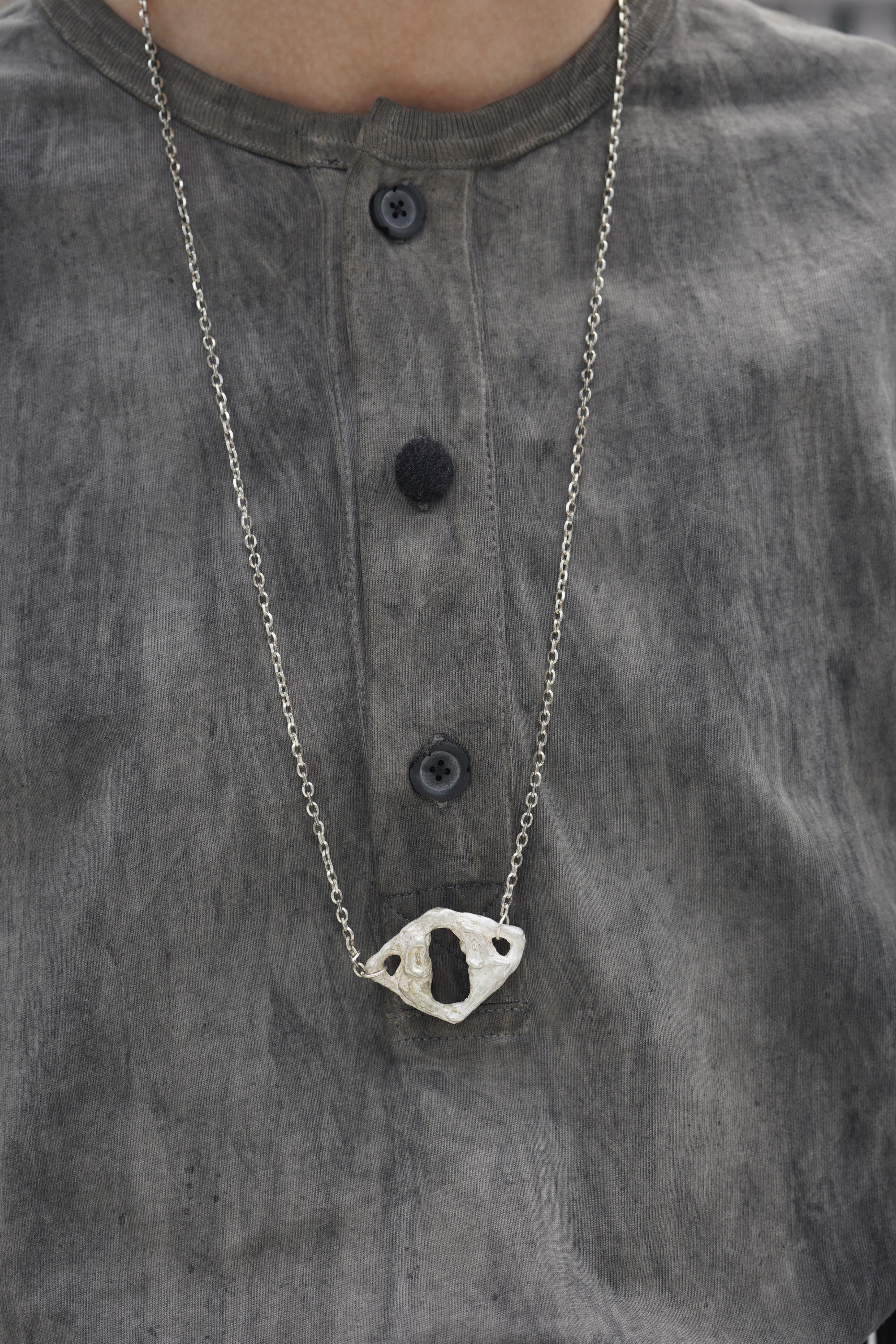 Collier SPINE